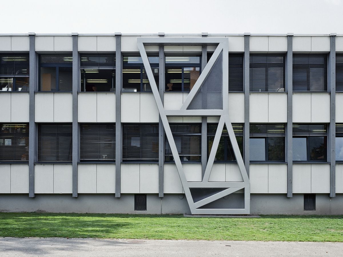 2012_Monthey_Collège de l'Europe_Foto Philomène Hoël_Eik Frenzel_03_16-9.jpg